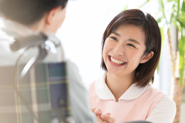 介護アロマテラピー入門 : 香りでこころとからだを癒す DVD 介護